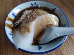 -邓婆婆手工冰粉铺(中港·燊海森林店)