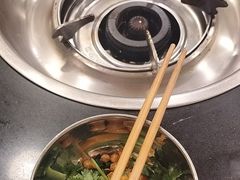 -鸿顺老铁锅美蛙鱼府(解放碑店)
