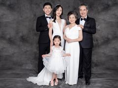 -iF摄影•全家福•证件照•形象照(南山店)