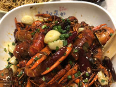 -郑东靓靓虾馆·金牌油焖大虾(天泽街店)