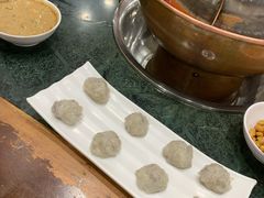 手工鲜虾滑-楼外楼肥羊木炭火锅居(乐群街店)