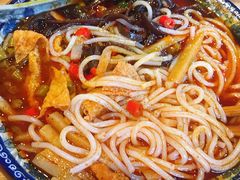 螺蛳粉-柳石居柳州螺蛳粉(万达店)