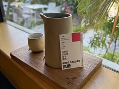 -彳亍咖啡·这里(水湾路店)