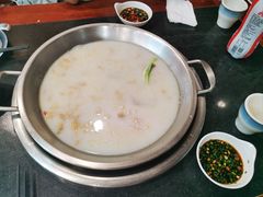 -老来福·非遗酸汤兔(凯旋路店)