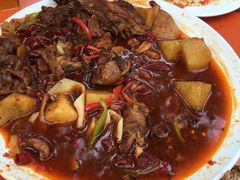 -尕西新疆大盘鸡(回辉村分店)