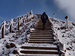 -牛背山
