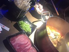 特色牛腩鸳鸯锅-左庭右院鲜牛肉火锅(新梅广场店)
