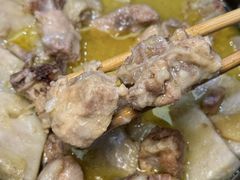-土砂锅生态山庄·非遗砂锅雅鱼