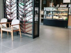 面包甜点陈列柜-星巴克(扬州珍园店)