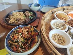 -包整·丝娃娃(一览甲秀楼风景店)