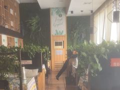 -咖啡人·融合餐厅(万达环宇店)