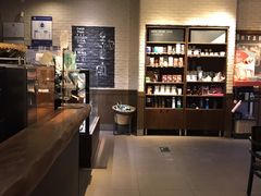-星巴克(北京中关村北京国际店)