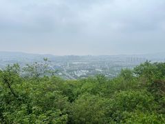 -灵岩山风景区