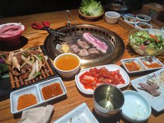 -小花花炭火烤肉·十五年延吉风味(左家庄店)