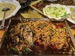 -易老九江湖菜(北滨一路店)