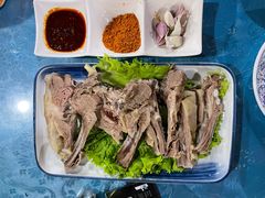 -三江源美食城