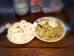 -崇德楼水盆牛羊肉泡馍馆(文艺路店)