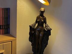 -Me Coffee下午茶艺术空间