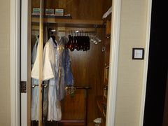 衣帽间-北京瑞吉酒店