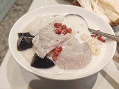 -卤校长老火锅(杨家坪直营店)