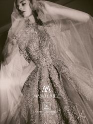 -MANLI BRIDAL婚纱