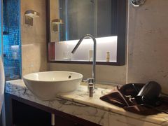 -上海龙之梦万丽酒店