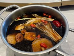 -德天肥牛海鲜火锅(龙吟坊店)