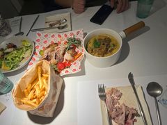 -春树下·树屋花房西餐厅(罍街AS1980店)