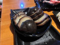 -果松木炭酸菜铜火锅·外婆参鸡汤