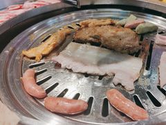 -哈哈碳都·牛肋条无限自助烤肉(台江万达店)