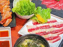 -山之屋炭火烧肉·生啤畅饮(大朗万科中央公园店)