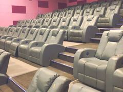 -海盛博地国际影城