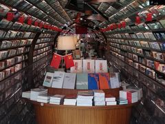 -钟书阁(珍园店)