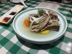 手抓羊肉-新疆巴州金丝特餐厅(大钟寺店)