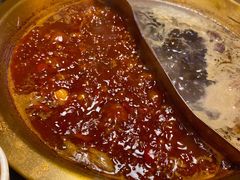 -小天鹅火锅·一线江景洪鼎旗舰店(洪崖洞店)