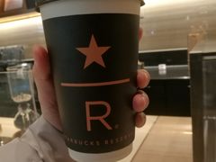 -星巴克臻选(北京颐堤港中心第二店)