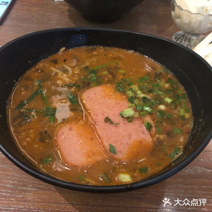 雲稻香小鍋米線(海岸城店)午餐肉小鍋米線圖片