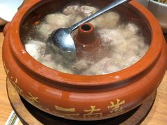 云南经典汽锅鸡-云海肴·汽锅鸡·云南菜(高德置地店)