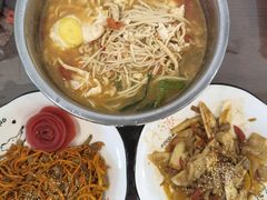 -爱月宝月嫂·育儿嫂(哈尔滨总店)