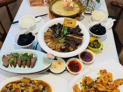 -陆记鹅庄·潮汕菜·狮头鹅(大仟里店)