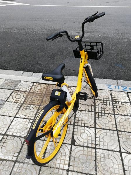 美团专送(洋湖站)-"今天第一次尝试美团单车,新型的黄色造型,.