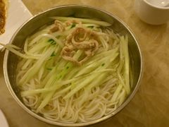 肉丝面-胖太太四川麻辣排骨串(镇江路分店)