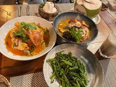 -Phensiri Thai Restaurant