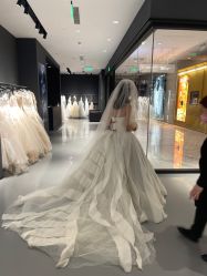 -Vera Wang婚纱礼服旗舰店