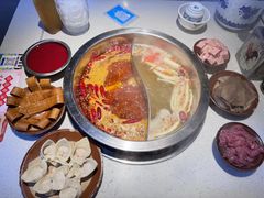 -芈重山老火锅(广州首店)