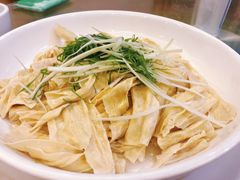 -锦湖农庄(松山湖梦幻百花洲店)