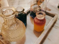 魔法药剂师蝶豆花气泡汁-The Rug Cafe(王府中环店)
