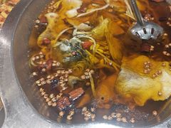 -鑫巴蜀小镇 · 水煮鱼专研店(玉桥店)