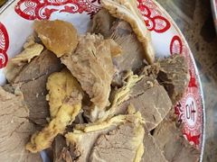 -乳仔牛牦牛汤锅 烤羊排(松潘古城店)