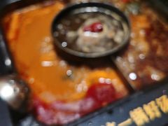 -老牌坊云南鱼豆花火锅(哈西万达店)